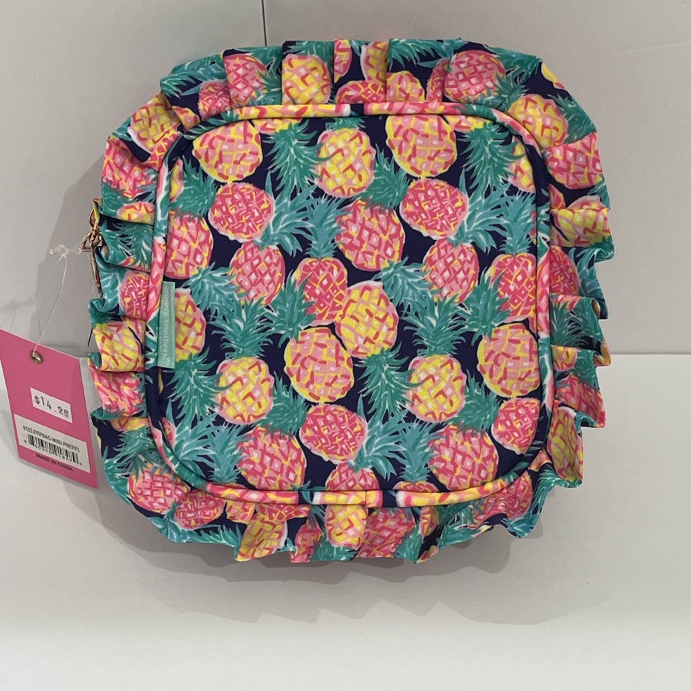 Simply Southern Ruffle Accessory
Bag-Mini Pineapple New! - Picture 2 of 6